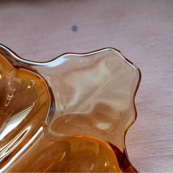 (2pc) Antique 1930s Jeanette Carnival Glass 3-Leaf Clover Trinket Dishes - Picture 8 of 12